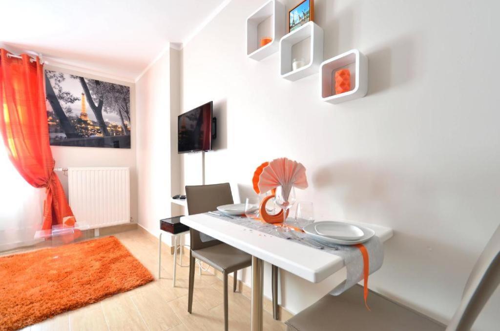 Orange Studio Paris Disneyland Serris Extérieur photo